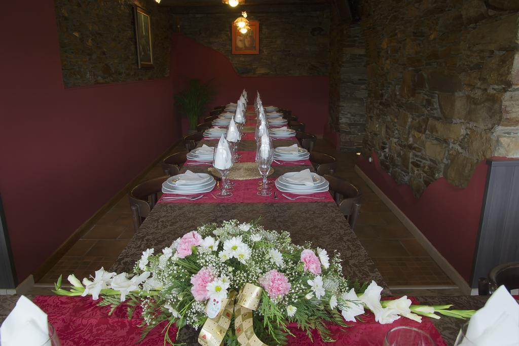 Hotel Rural El Torneiro Villayon Bagian luar foto